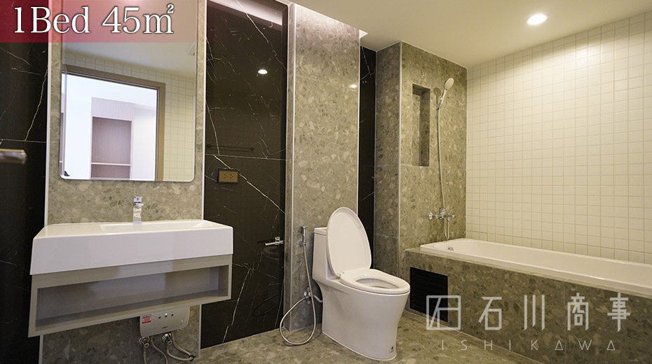 The Greenston Thonglor Residence